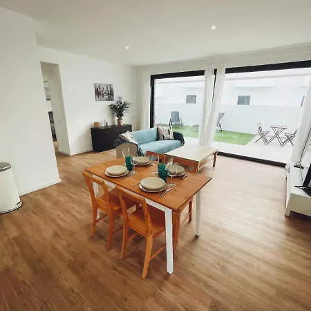 Casa Tamaragua Cozy House With Terrace Apartment