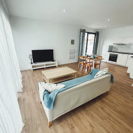 Casa Tamaragua Cozy House With Terrace Apartment